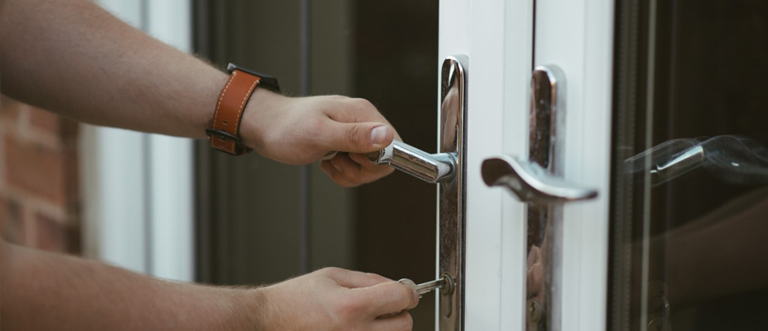 24 hour key locksmith Hilmar-Irwin